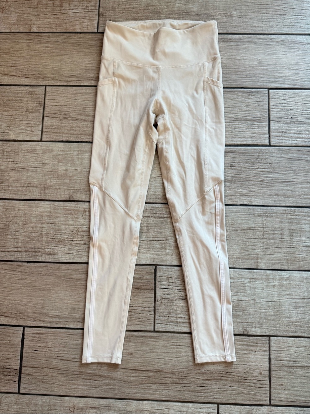 Mono B Cream High-Rise Performance Leggings